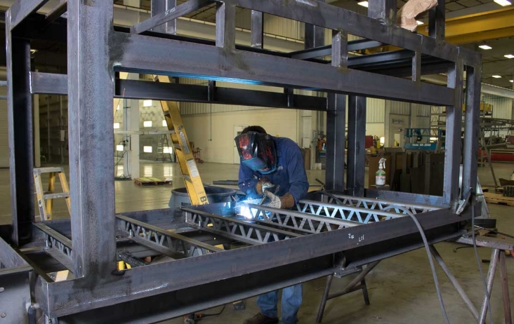 專(zhuān)業(yè)機柜加工公司